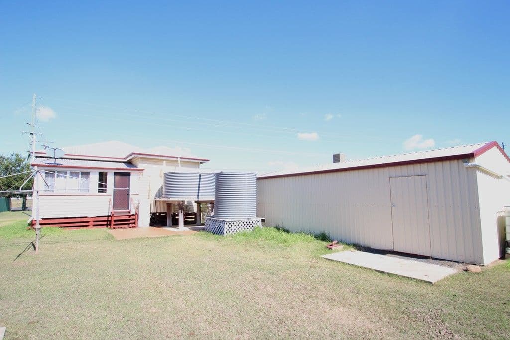 108 Kent Street, Oakey QLD 4401, Oakey - Thumbnail 8