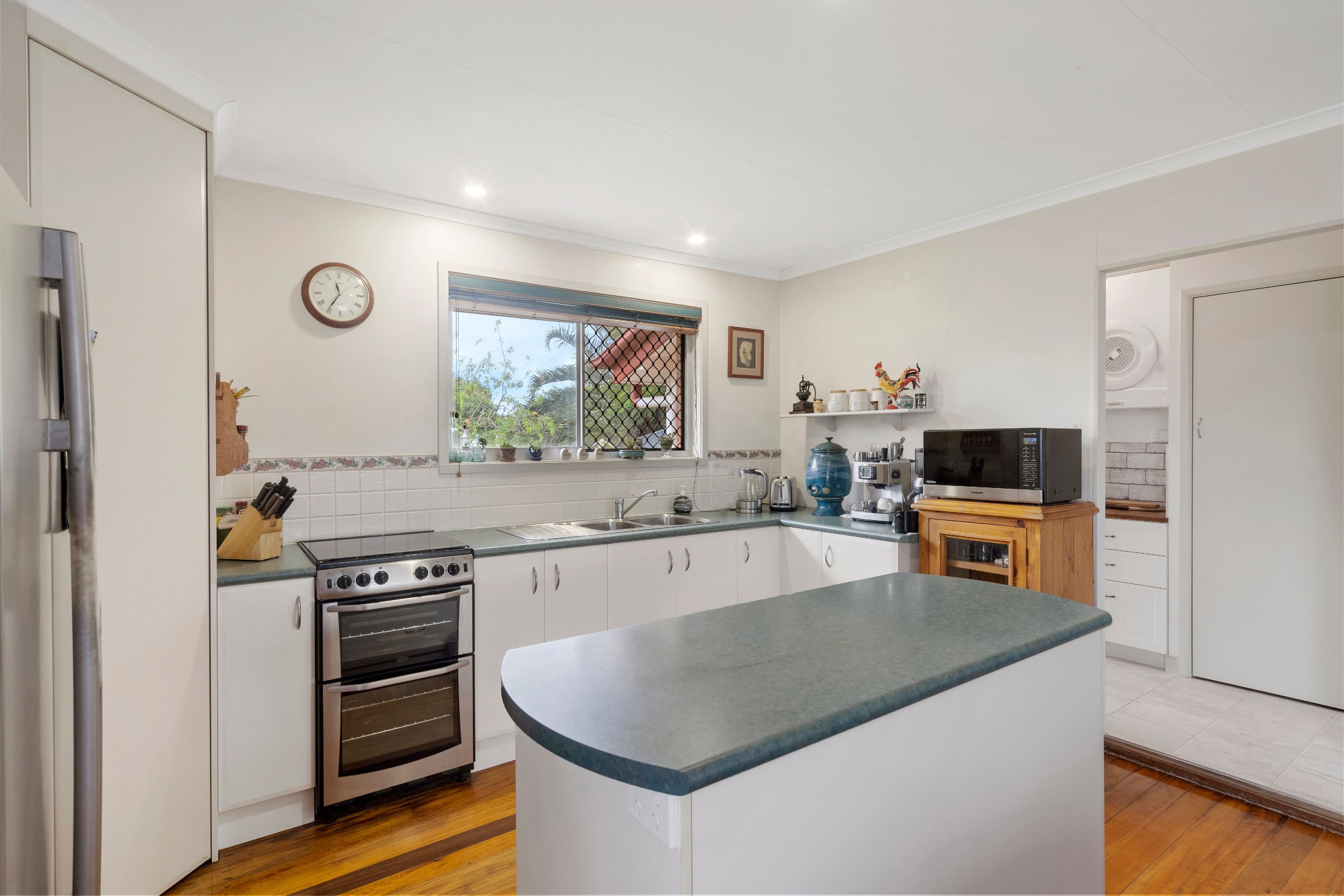 27 Karen Street, Woodridge QLD 4114, Woodridge - Thumbnail 6