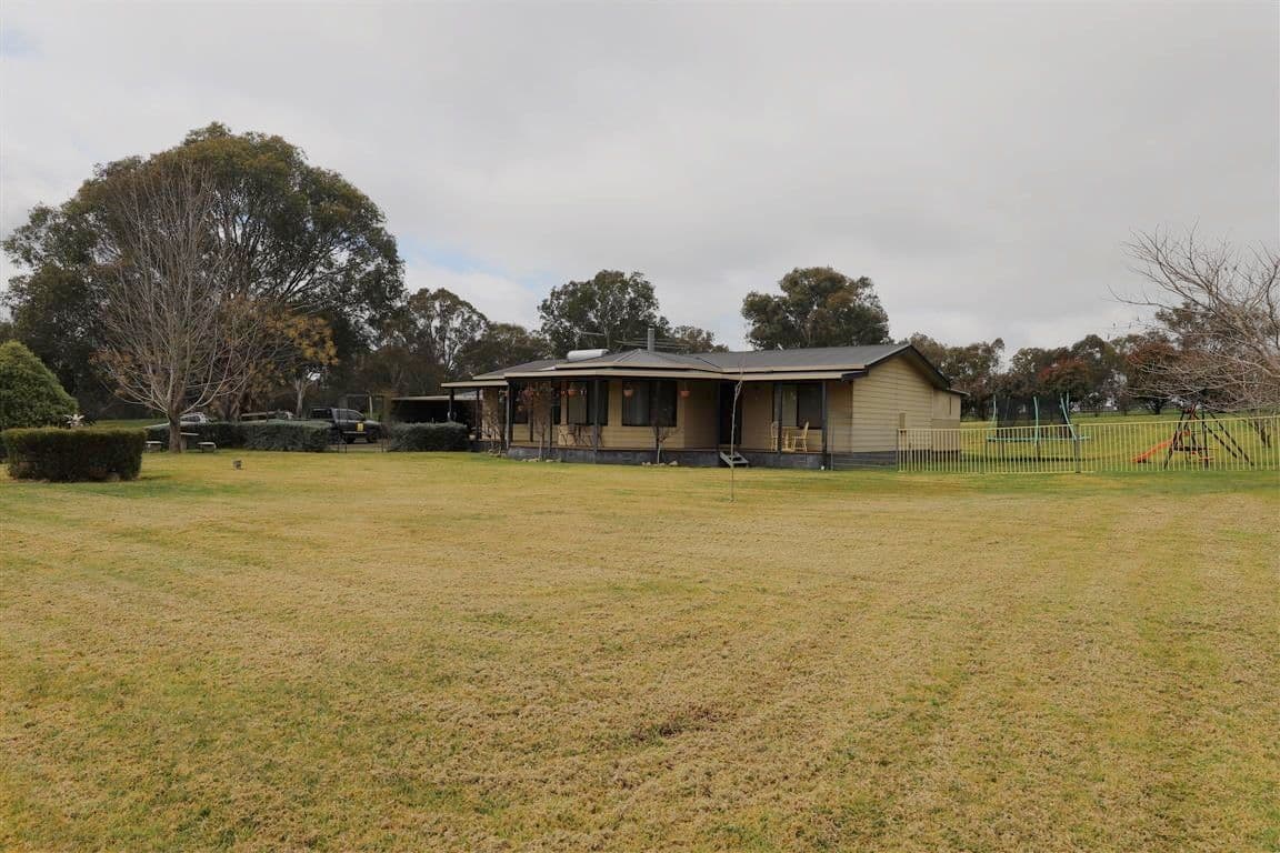 22 Adelong Racecourse Road, Adelong NSW 2729, Adelong - Image 1