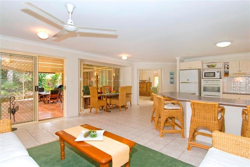 19 Lawn Terrace, CAPALABA QLD 4157, Capalaba - Thumbnail 2
