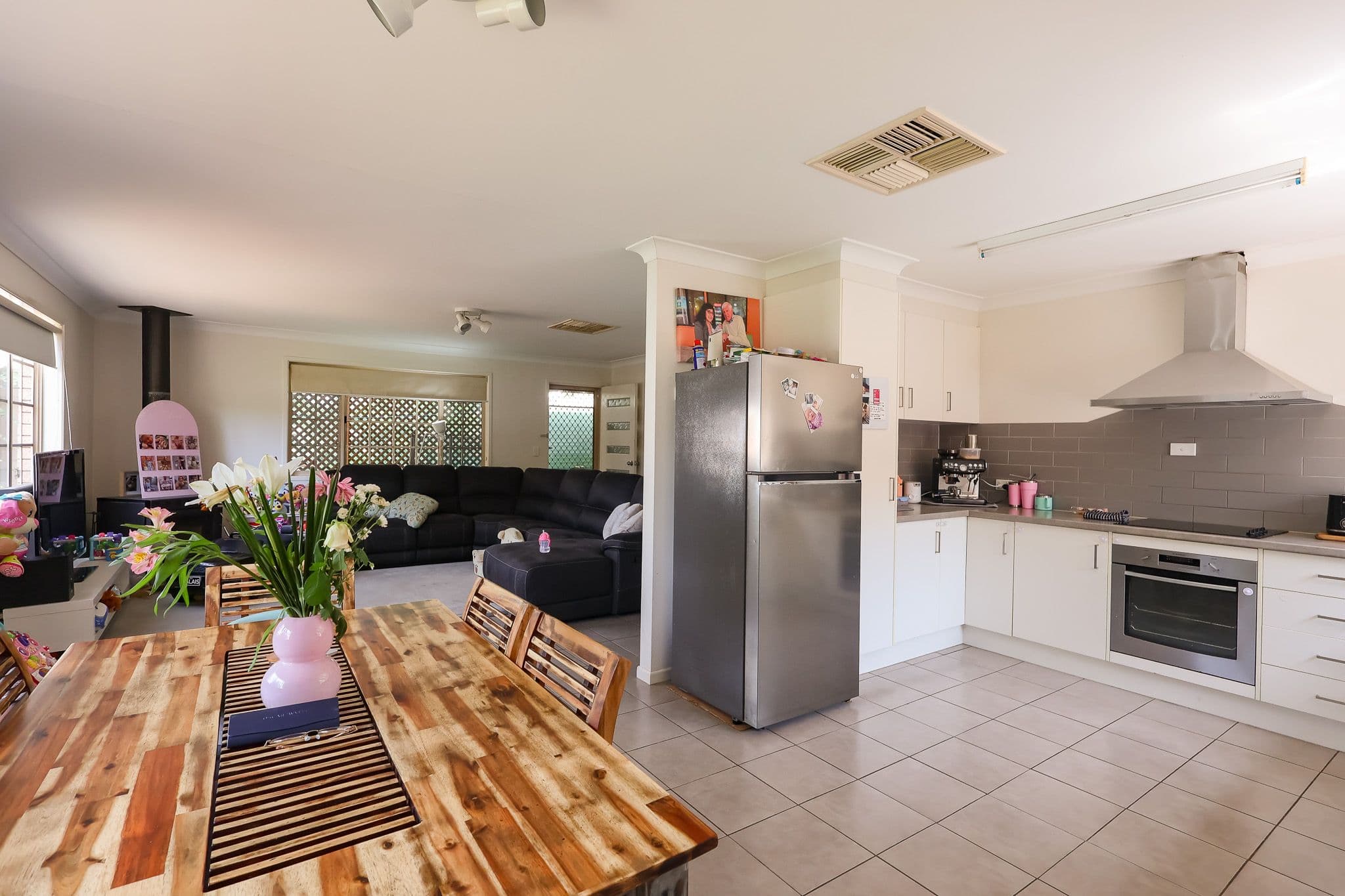 25 Alexander Avenue, Roma QLD 4455, Roma - Thumbnail 4