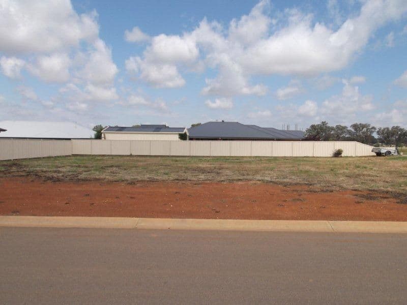 39-41 Chisnall Street, COROWA NSW 2646, Corowa - Image 1