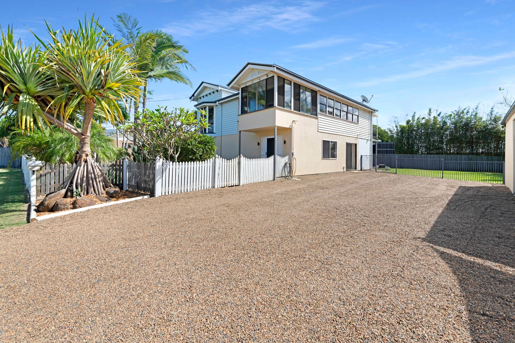 3 Pandanus Crescent, Innes Park QLD 4670, Innes Park - Thumbnail 2