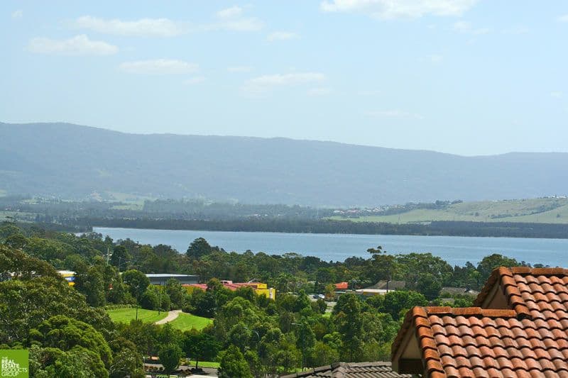 16 Petrel Place, BLACKBUTT NSW 2529, Blackbutt - Thumbnail 3