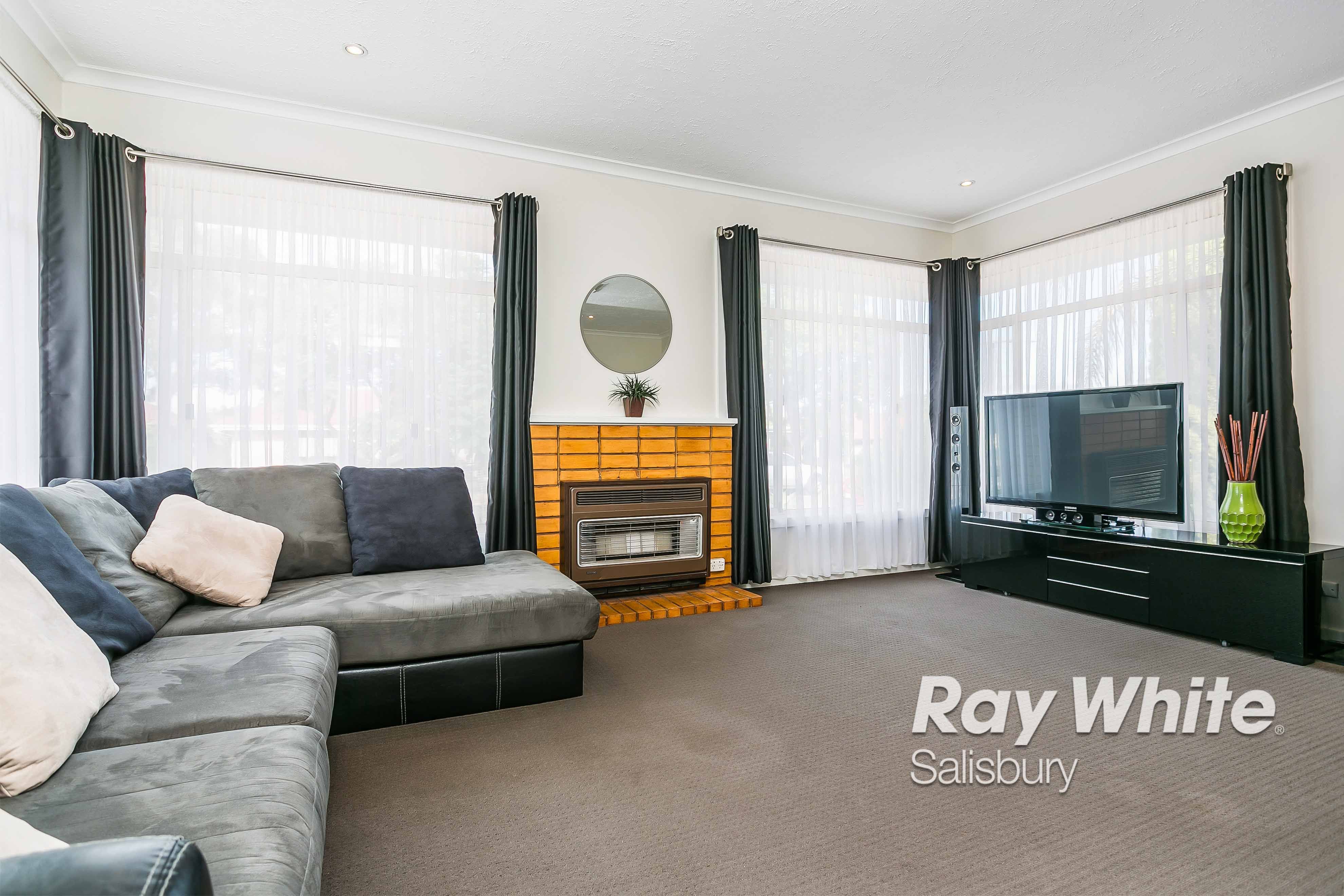 16 Jacaranda Drive, Salisbury East SA 5109, Salisbury East - Thumbnail 2