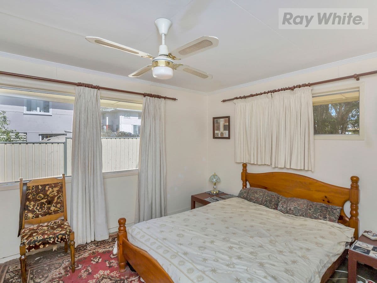 10 Michele Street, GAILES QLD 4300, Gailes - Thumbnail 3
