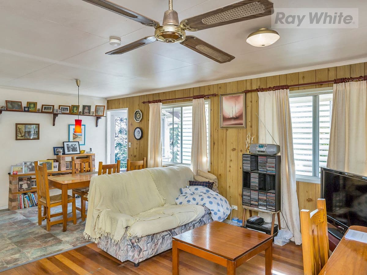 10 Michele Street, GAILES QLD 4300, Gailes - Thumbnail 4
