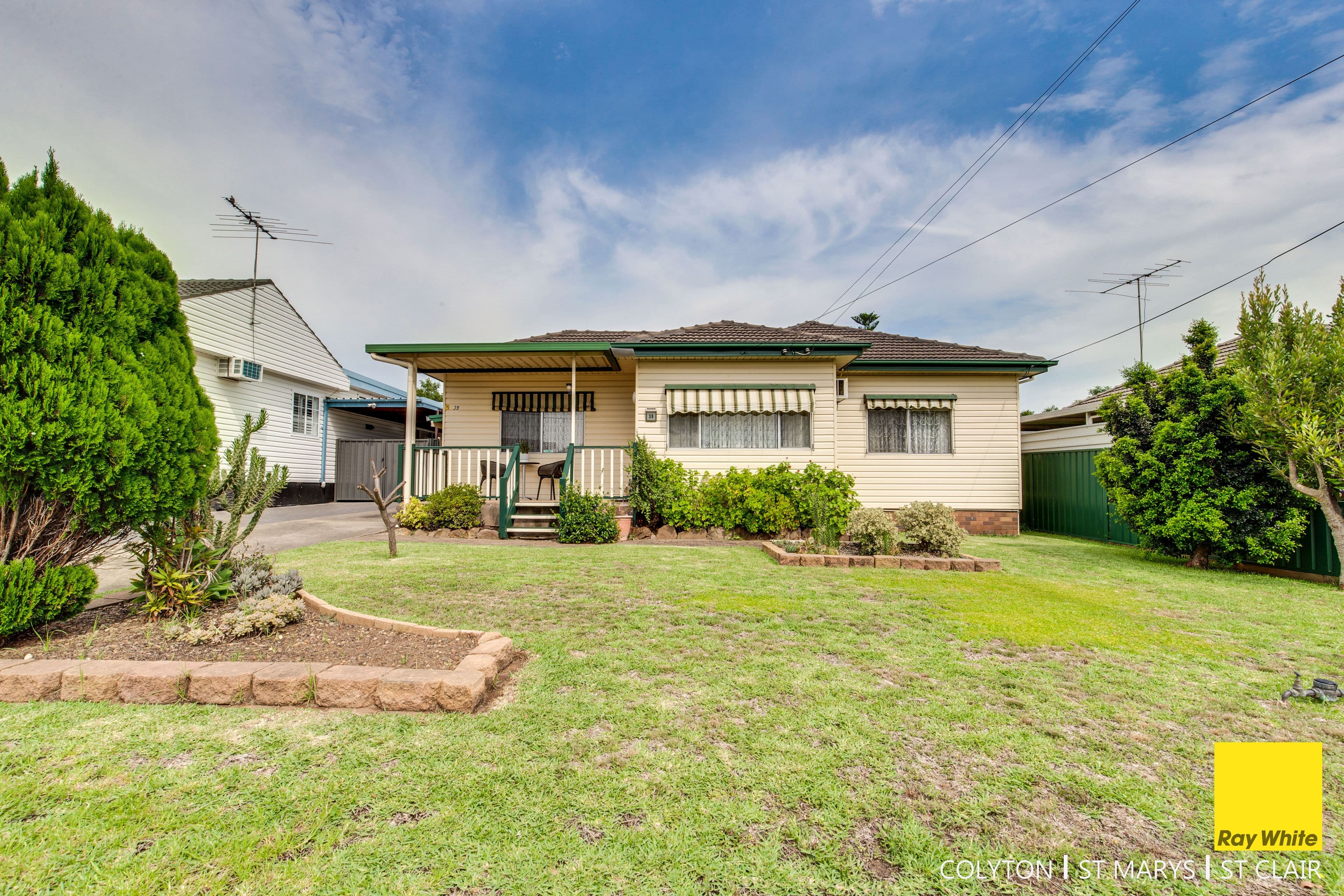 39 Parkin Road, Colyton - Image 1