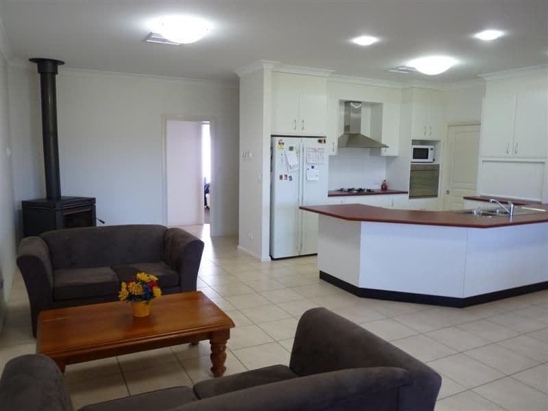 12 Chondelle Court, DUBBO NSW 2830, Dubbo - Thumbnail 2