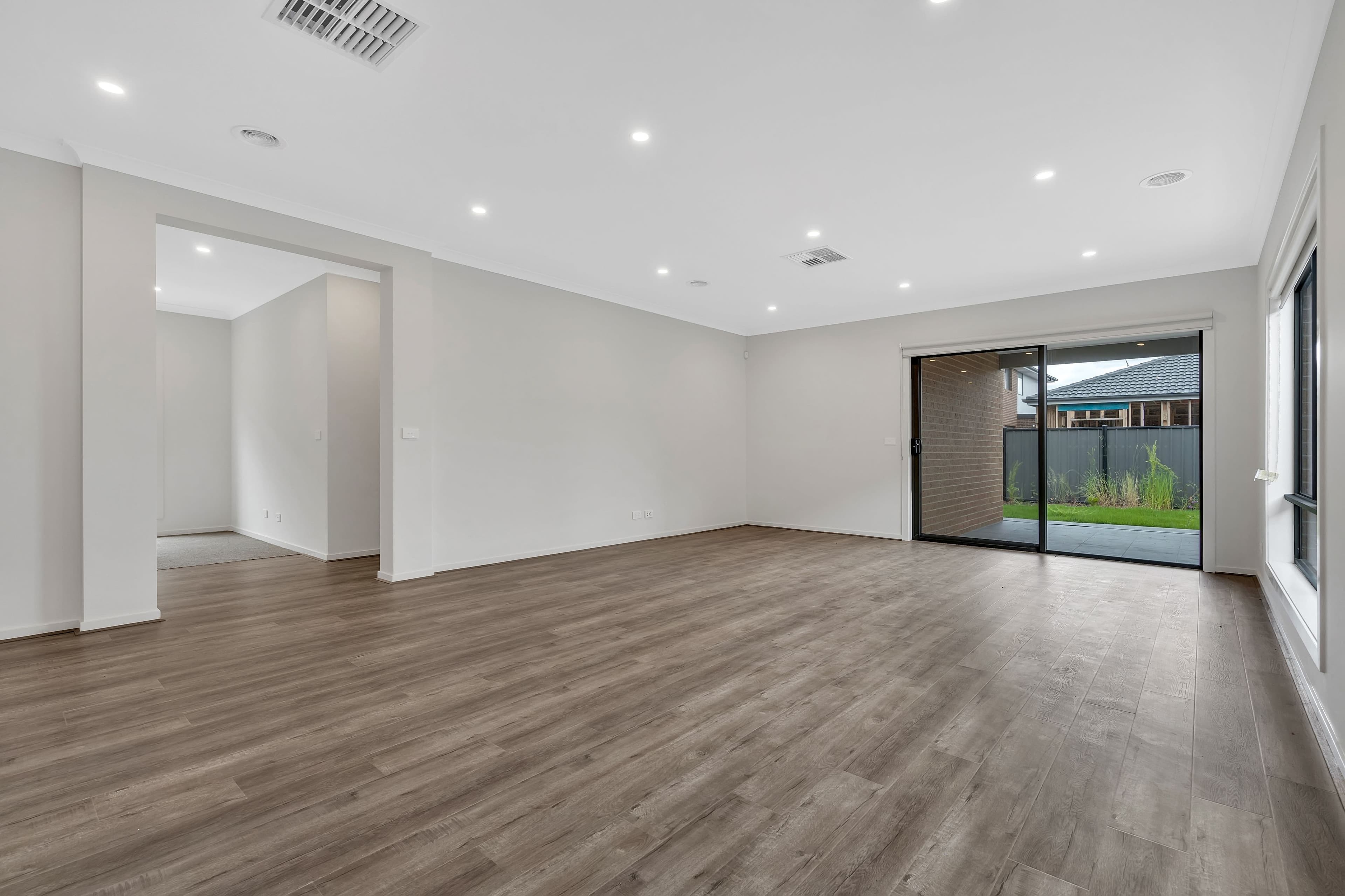 10 Thunder Drive, Kalkallo VIC 3064, Kalkallo - Thumbnail 6