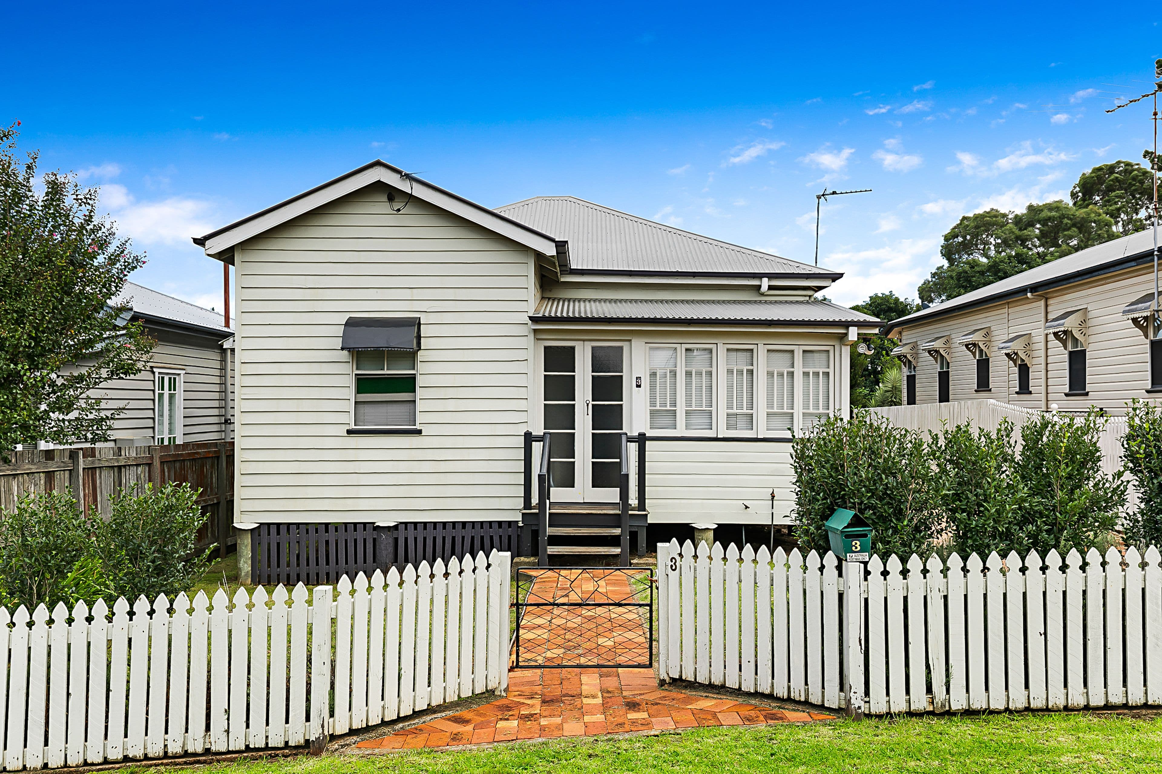 3 Trevethan Street, Mount Lofty QLD 4350, Mount Lofty - Image 1