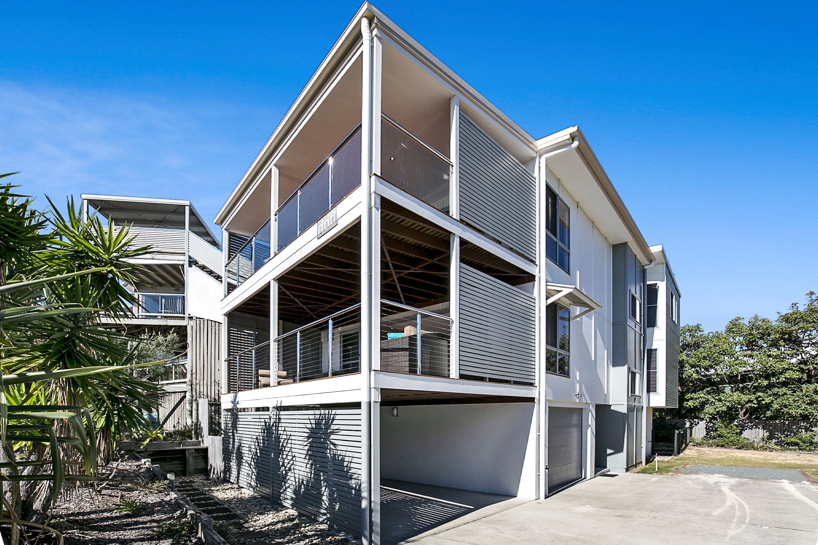 4 Pratt Court, Point Lookout QLD 4183, Point Lookout - Image 1