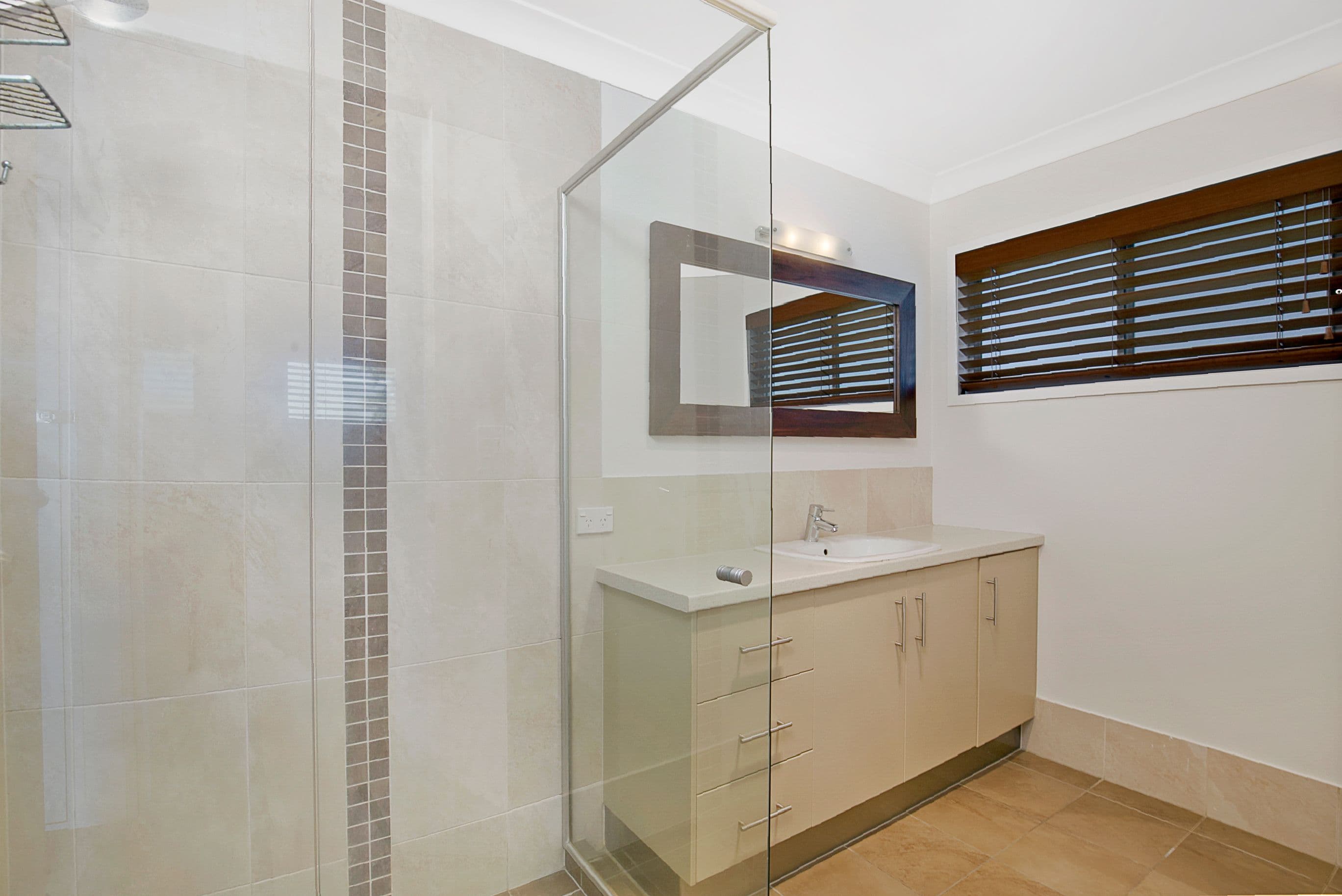 4 Pratt Court, Point Lookout QLD 4183, Point Lookout - Thumbnail 6