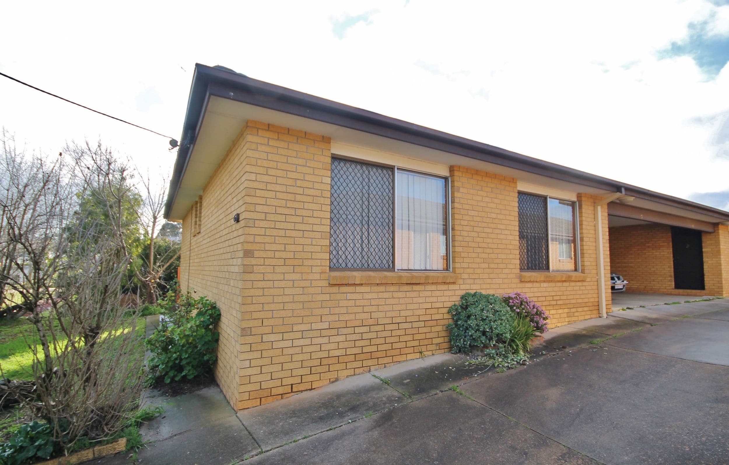 61 Brock Street, Young NSW 2594, Young - Image 1