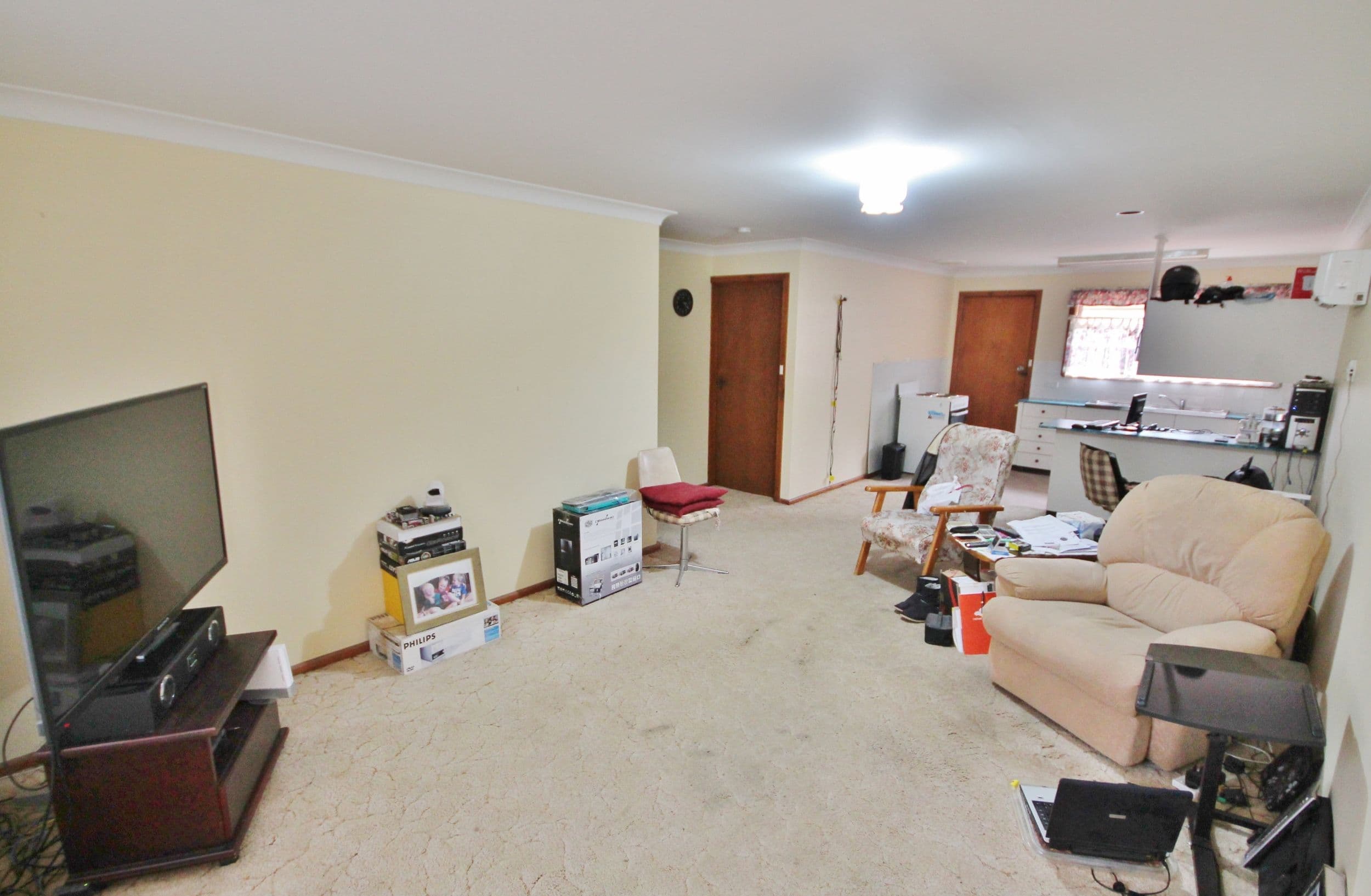 61 Brock Street, Young NSW 2594, Young - Thumbnail 4