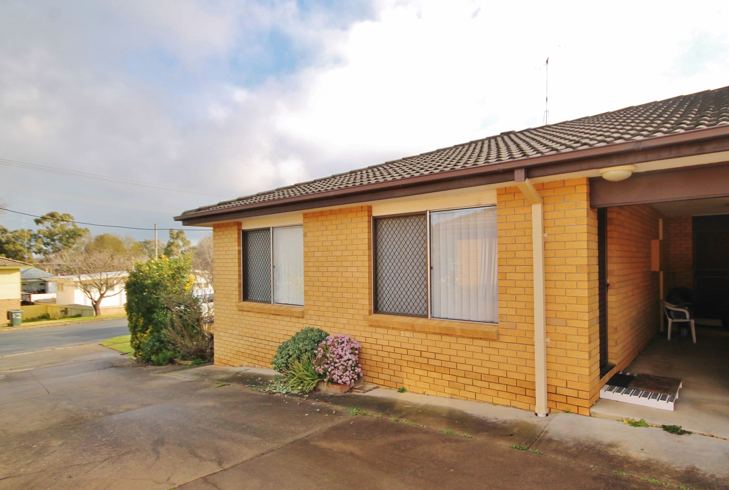 61 Brock Street, Young NSW 2594, Young - Thumbnail 7