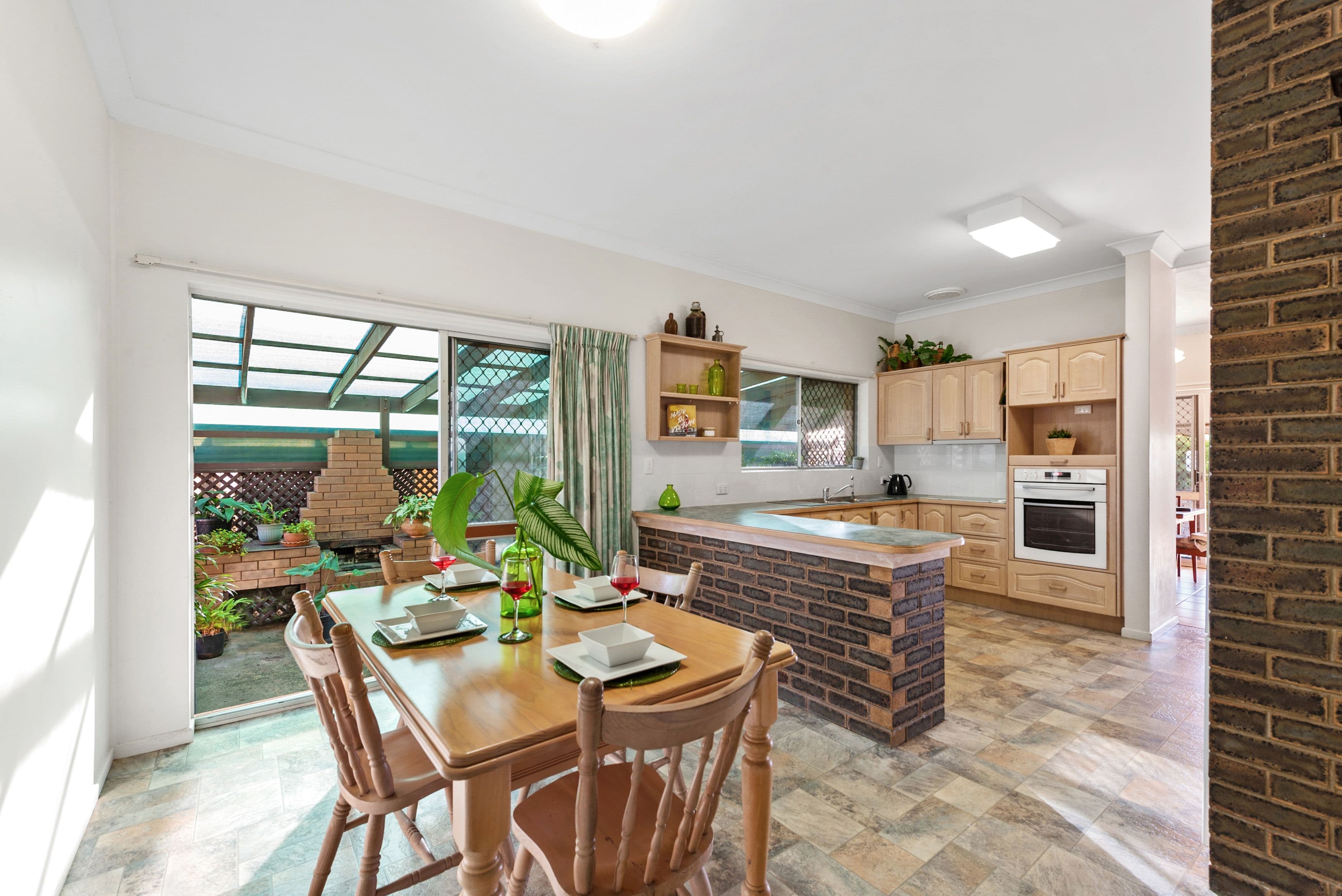 4 Orchid Street, Redcliffe QLD 4020, Redcliffe - Thumbnail 4