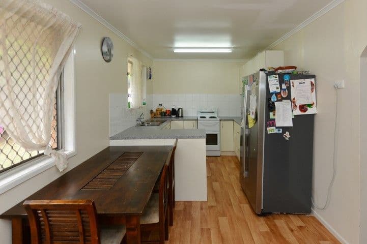 20 Bryan Street, DARLING HEIGHTS QLD 4350, Darling Heights - Thumbnail 4