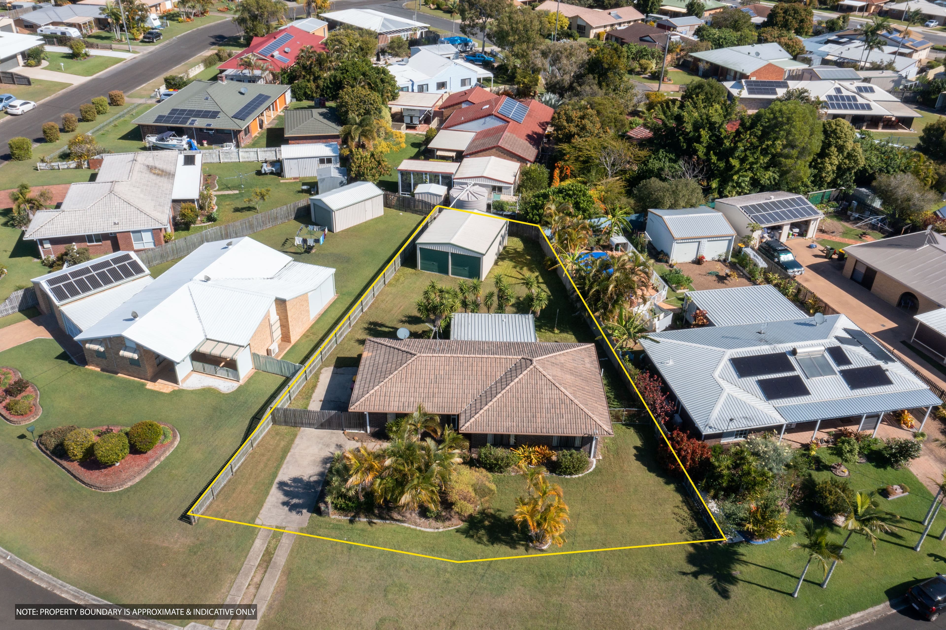 15 Paul Drive, Point Vernon QLD 4655, Point Vernon - Thumbnail 2