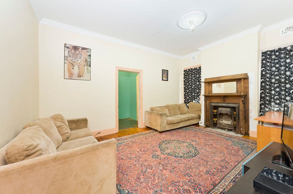 70 Unwins Bridge Road, St Peters - Thumbnail 2