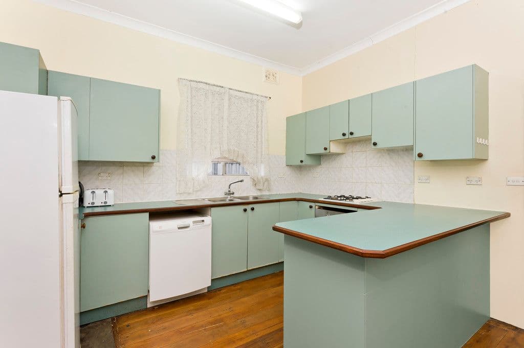 70 Unwins Bridge Road, St Peters - Thumbnail 3