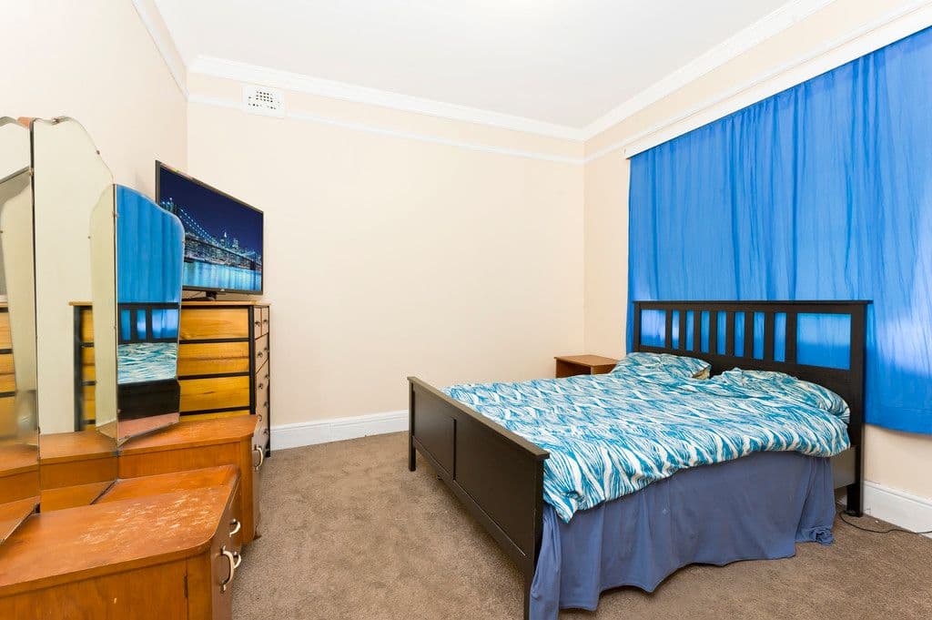 70 Unwins Bridge Road, St Peters - Thumbnail 4