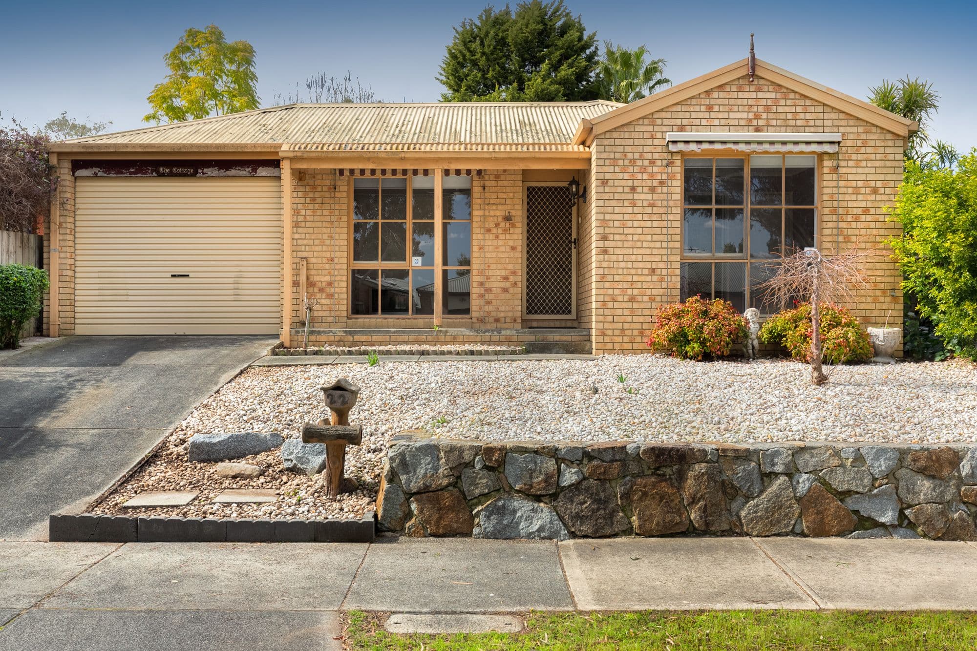 22 Leonard Avenue, Berwick VIC 3806, Berwick - Image 1