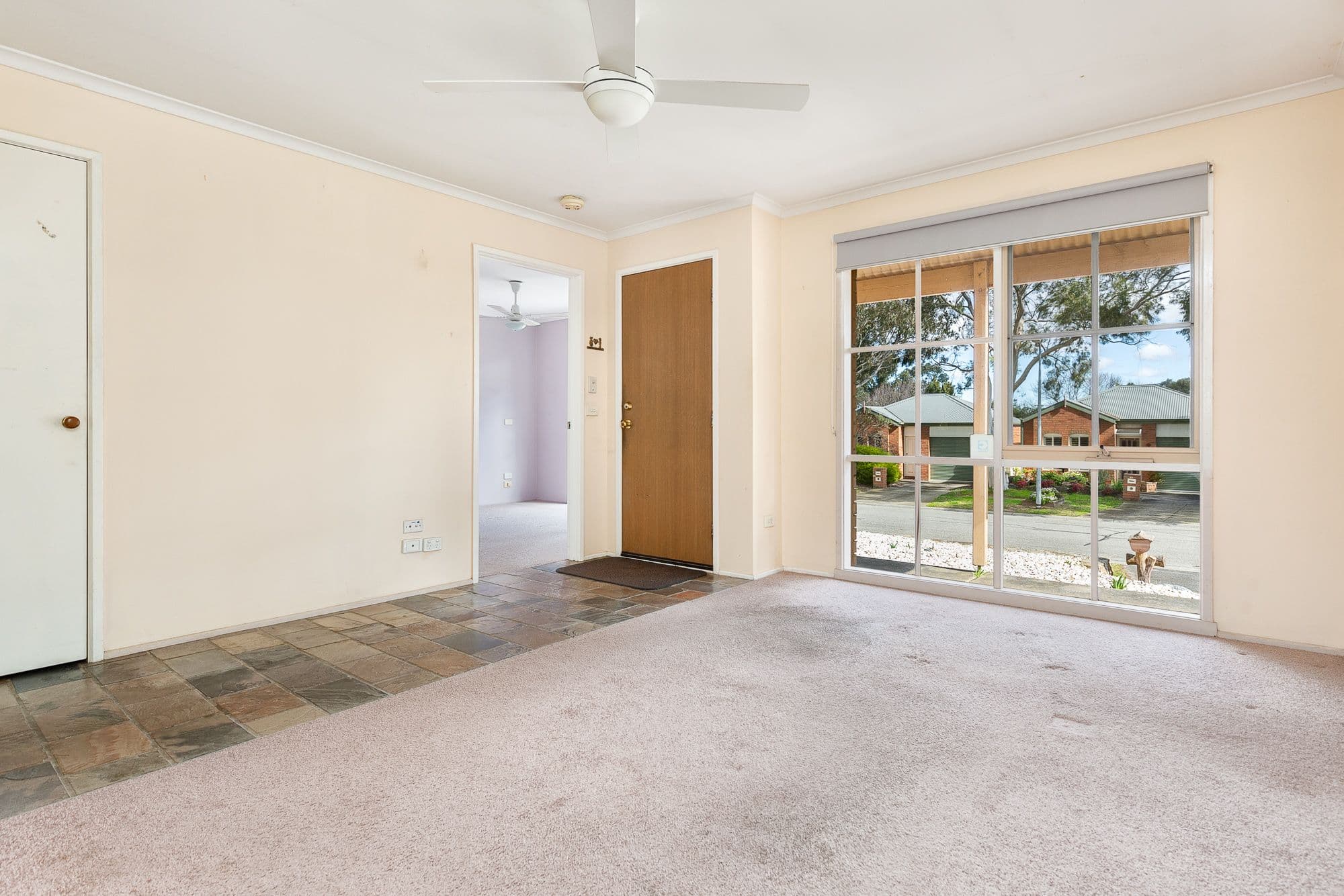 22 Leonard Avenue, Berwick VIC 3806, Berwick - Thumbnail 5