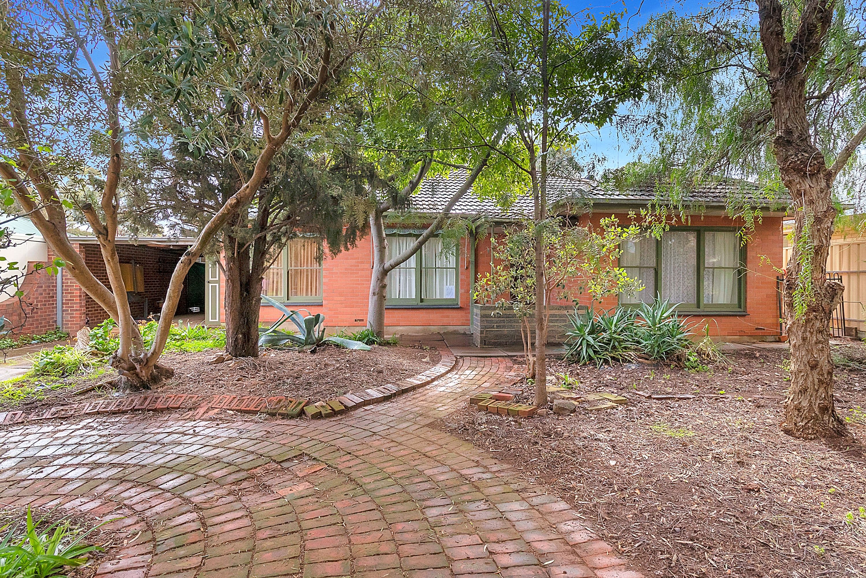21 Iveleary Avenue, Salisbury East SA 5109, Salisbury East - Thumbnail 3