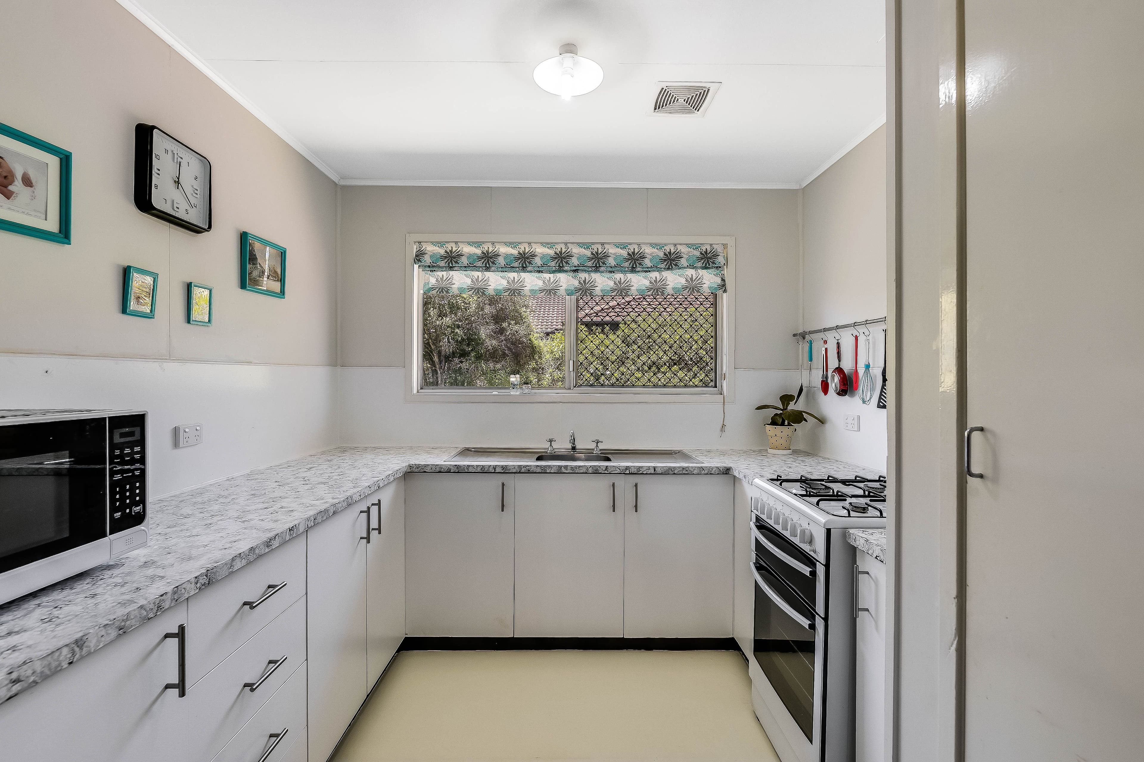 8 Dignan Street, Harristown QLD 4350, Harristown - Thumbnail 4
