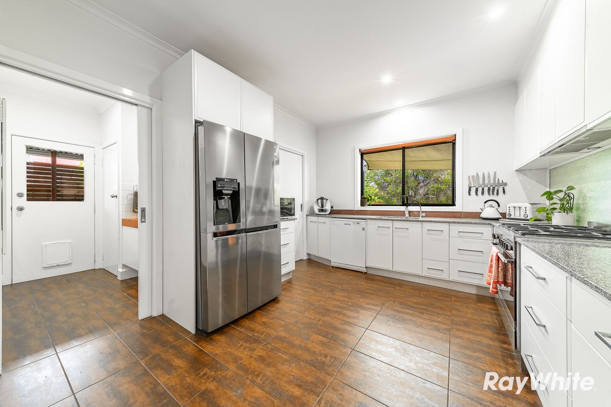 12 Curtin Street, Flora Hill VIC 3550, Flora Hill - Thumbnail 4