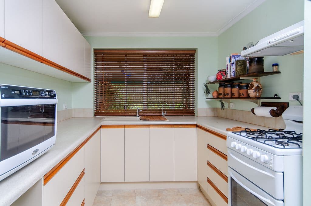 34 Abbott Avenue, Morphett Vale SA 5162, Morphett Vale - Thumbnail 4