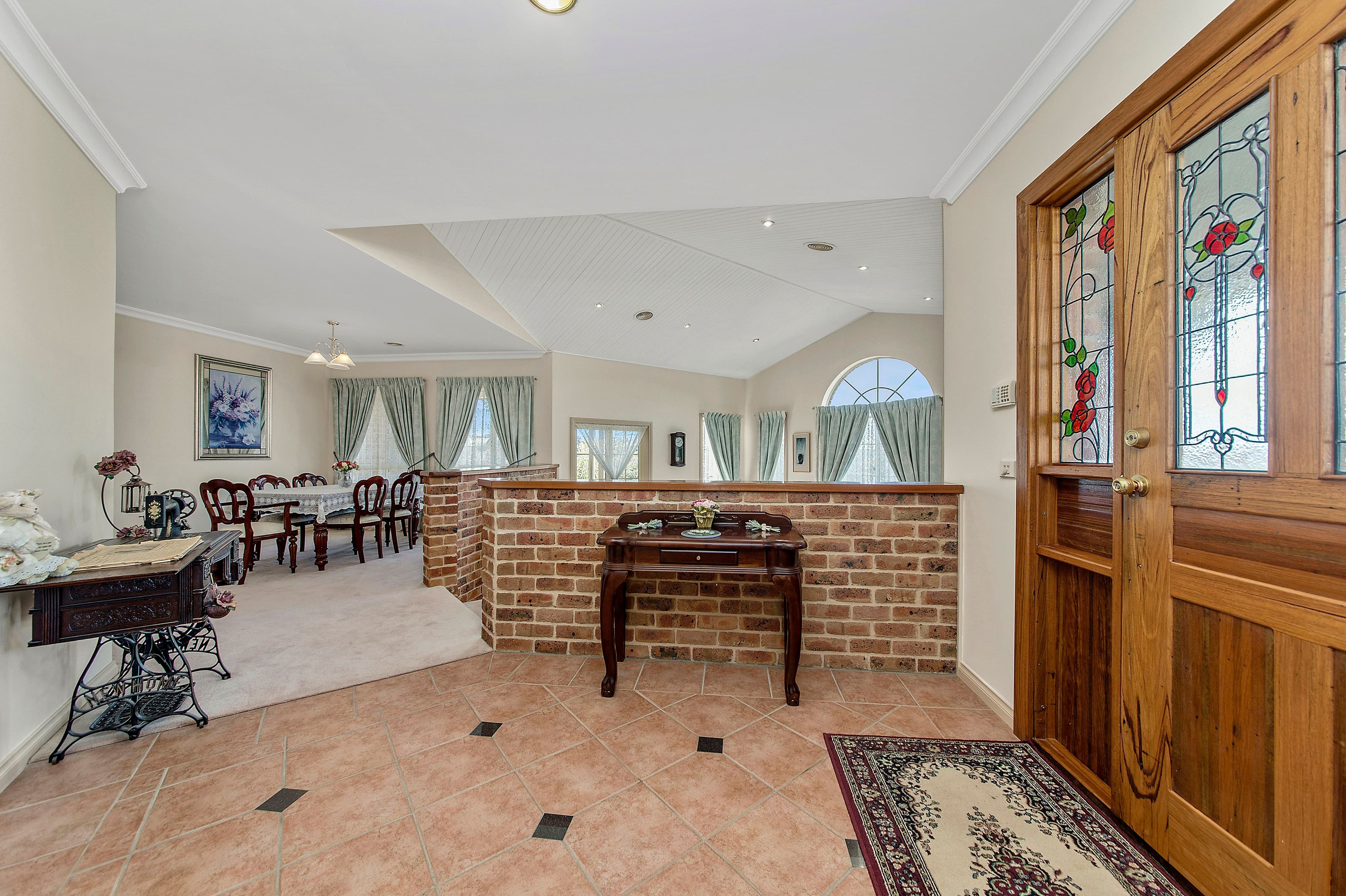 3 Eley Court, Pialba, QLD, Pialba - Thumbnail 2
