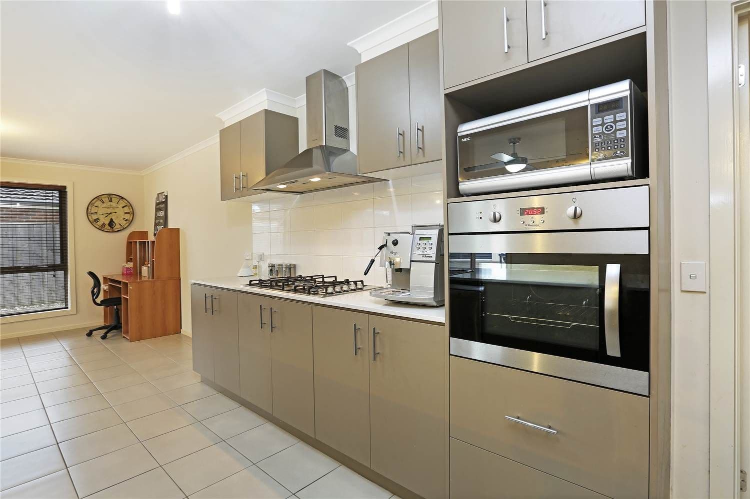 4 Geraghty Court, LOVELY BANKS VIC 3221, Lovely Banks - Thumbnail 5