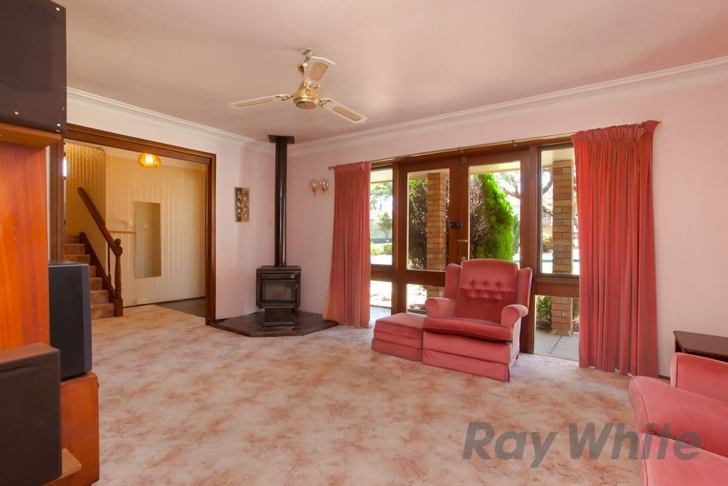 9 Dunlop Close, RANKIN PARK NSW 2287, Rankin Park - Thumbnail 2