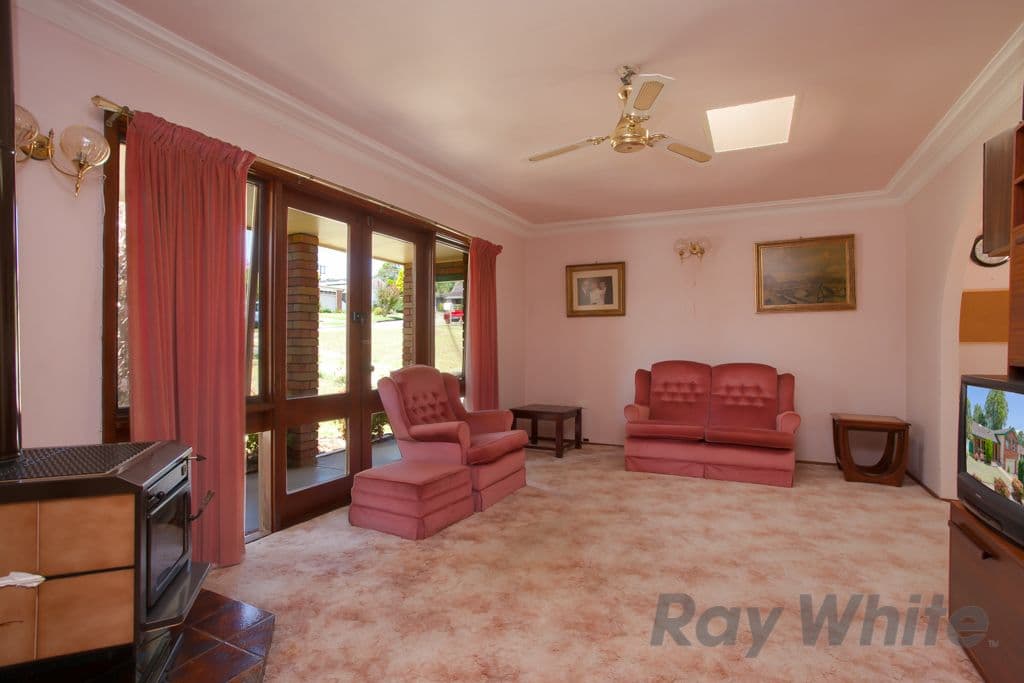 9 Dunlop Close, RANKIN PARK NSW 2287, Rankin Park - Thumbnail 3