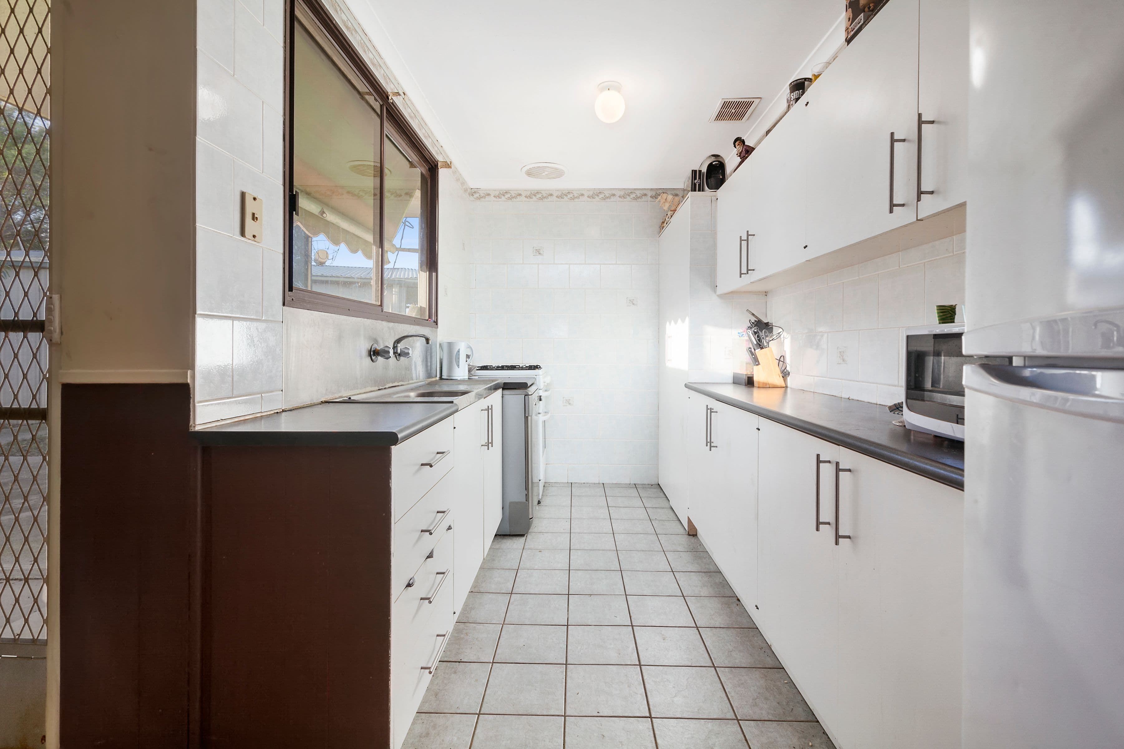 9 Fairbairn Drive, Corio VIC 3214, Corio - Thumbnail 3