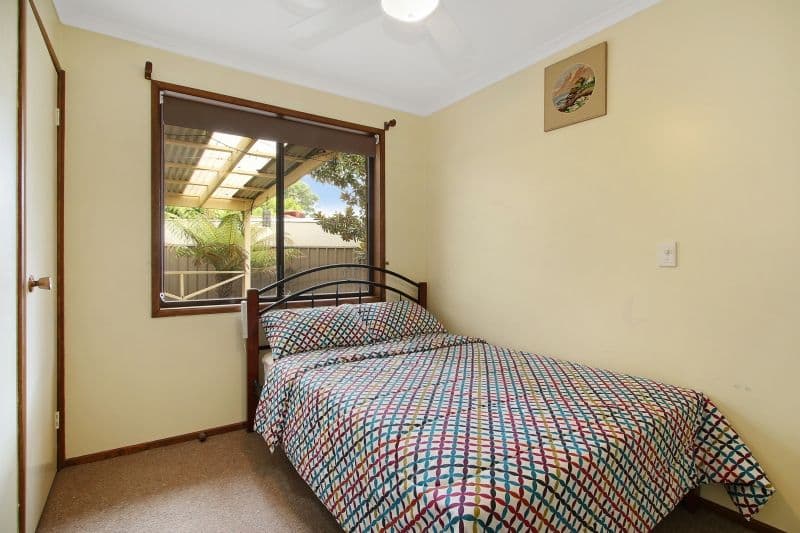 572 Iluka Crescent, Lavington - Thumbnail 7