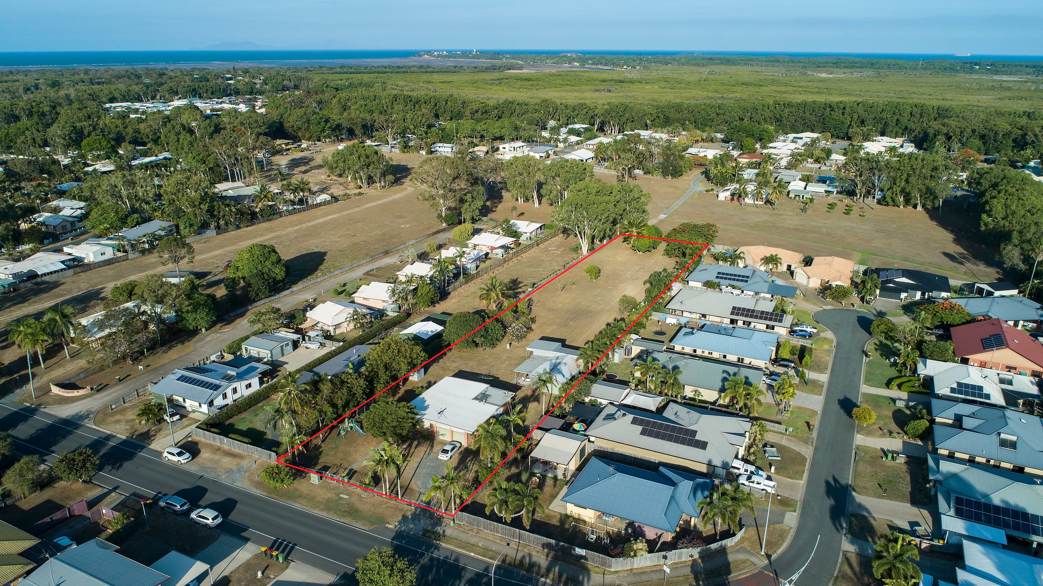 42 Banksia Avenue, Andergrove QLD 4740, Andergrove - Thumbnail 3