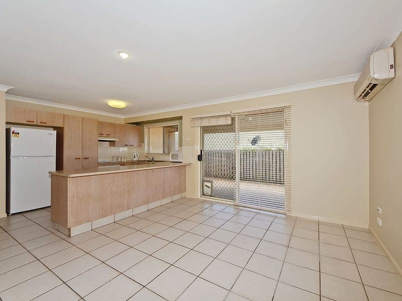 8 Red Ash Court, MERRIMAC QLD 4226, Merrimac - Thumbnail 4