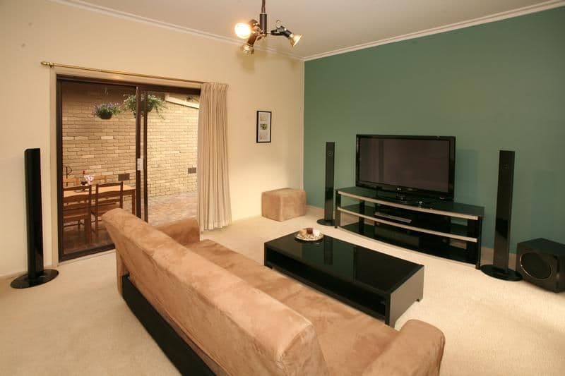 297 Gallaghers Road, GLEN WAVERLEY VIC 3150, Glen Waverley - Thumbnail 4