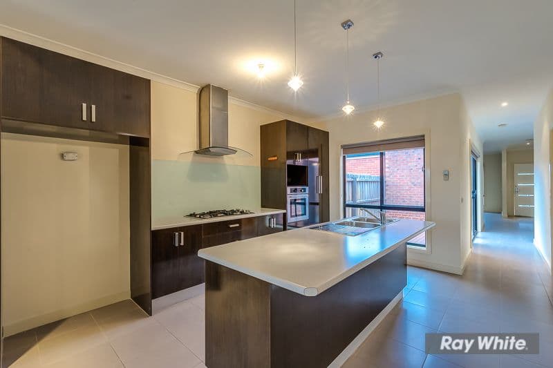 15 Mcdougall Place, Truganina VIC 3029, Truganina - Image 1