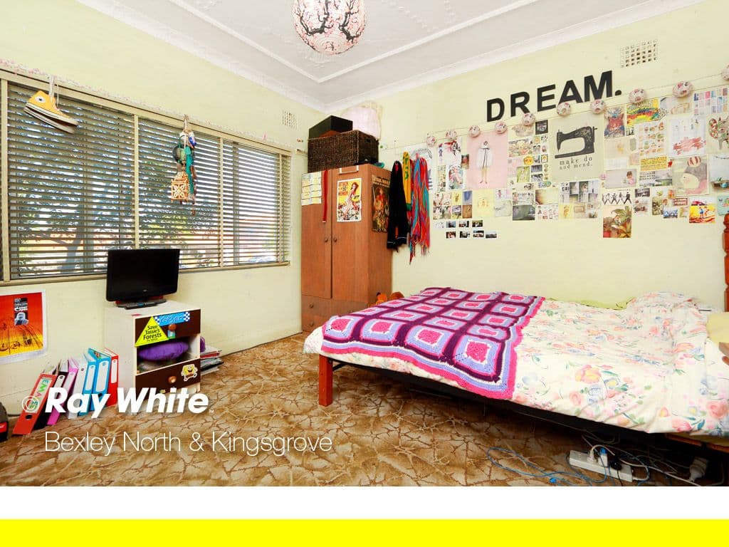 15 Gueudecourt Avenue, EARLWOOD NSW 2206, Earlwood - Thumbnail 4