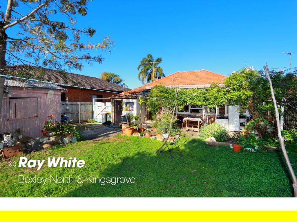 15 Gueudecourt Avenue, EARLWOOD NSW 2206, Earlwood - Thumbnail 5