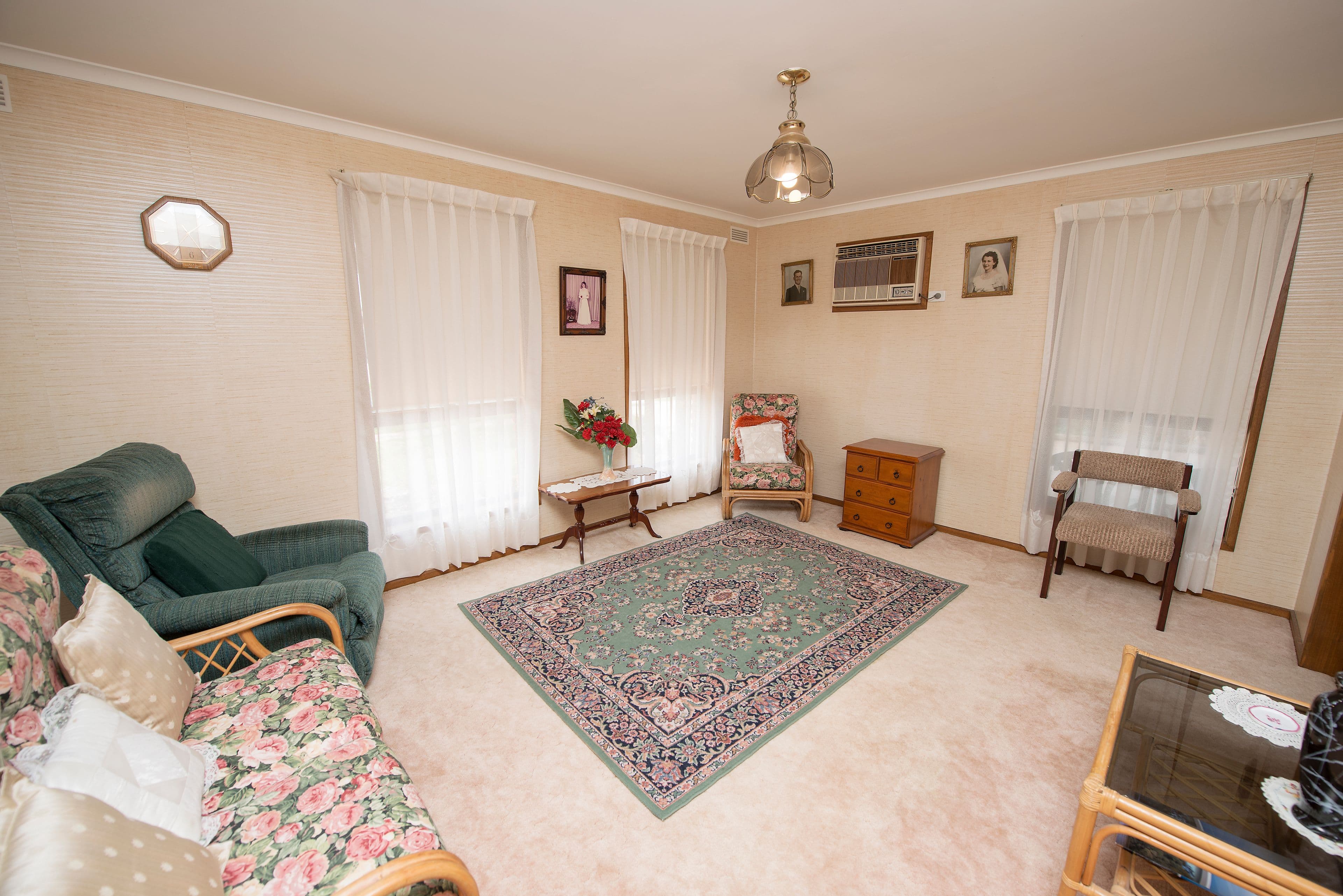 9 Byrnes Street, Swan Hill VIC 3585, Swan Hill - Thumbnail 2