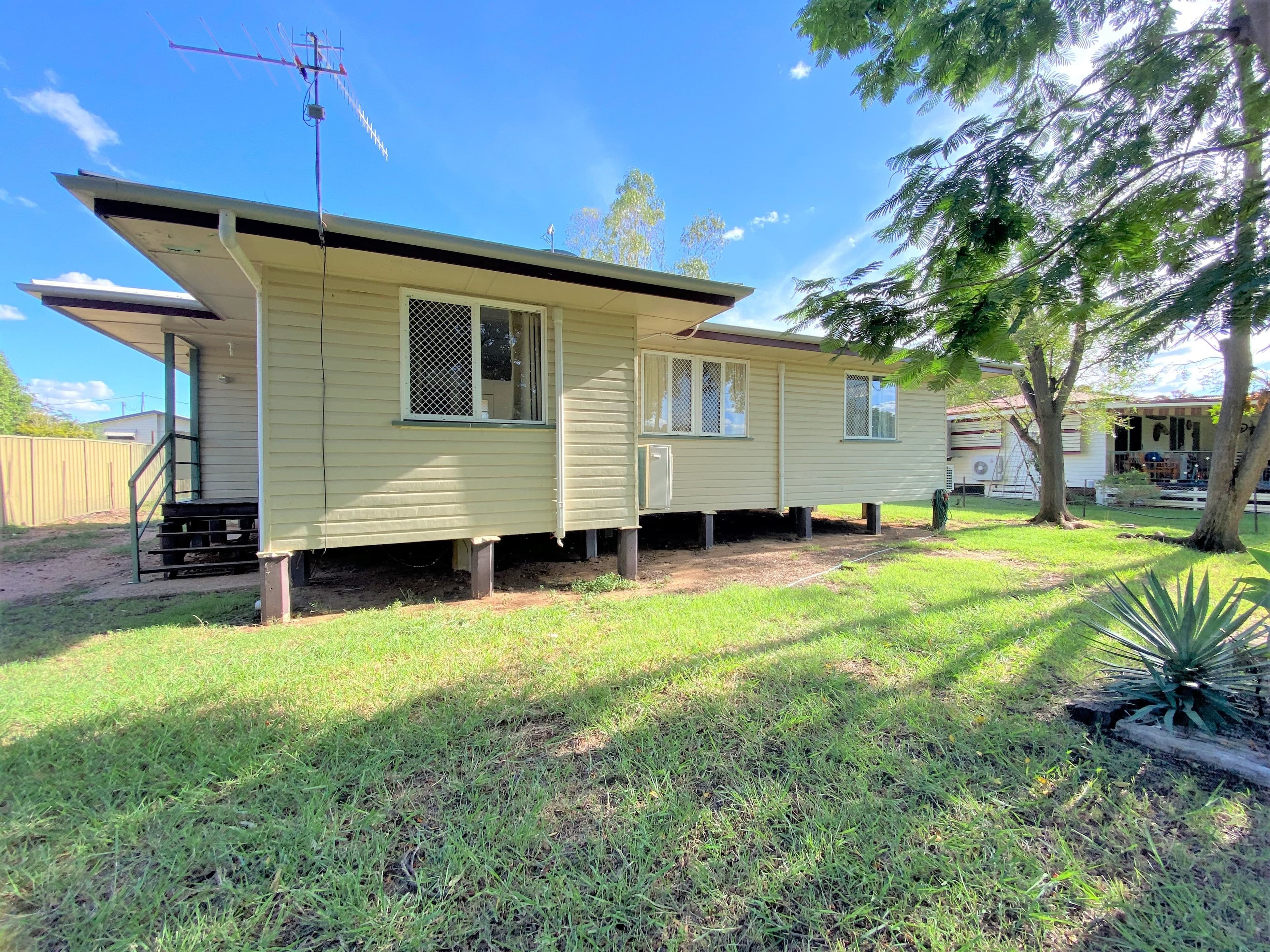 11 Tern Street, Longreach QLD 4730, Longreach - Image 1