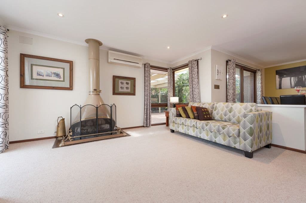 6 Chandos Street, Sydenham VIC 3037, Sydenham - Thumbnail 2