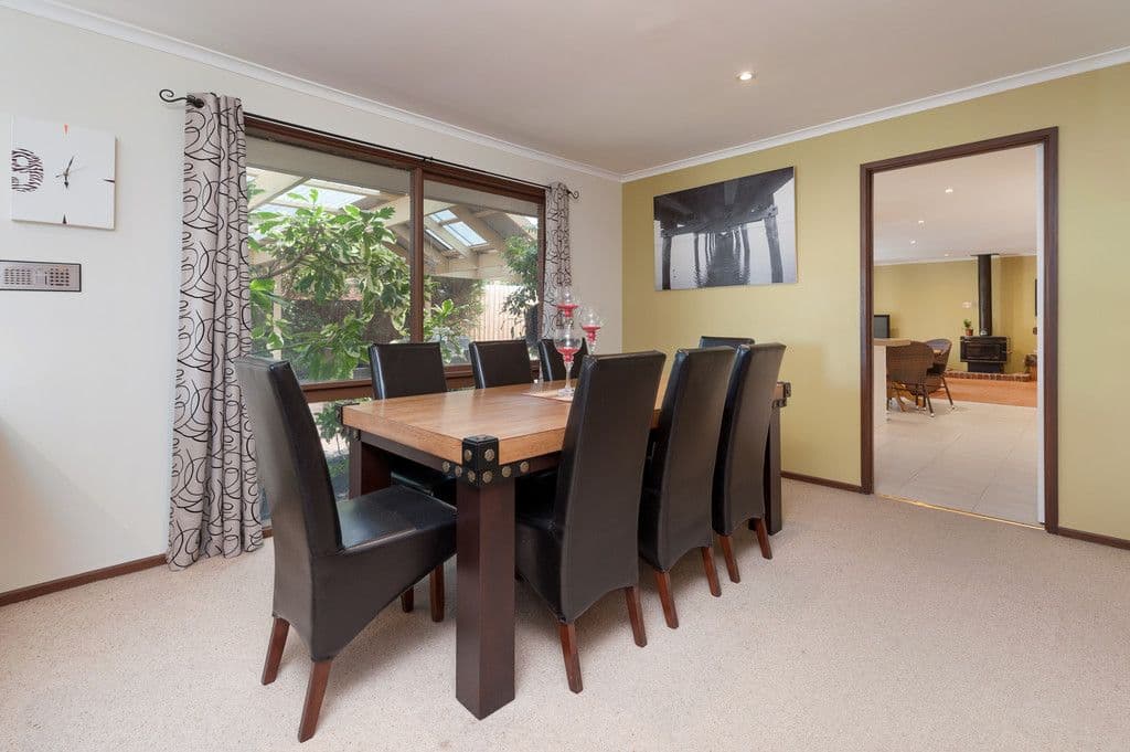6 Chandos Street, Sydenham VIC 3037, Sydenham - Thumbnail 3