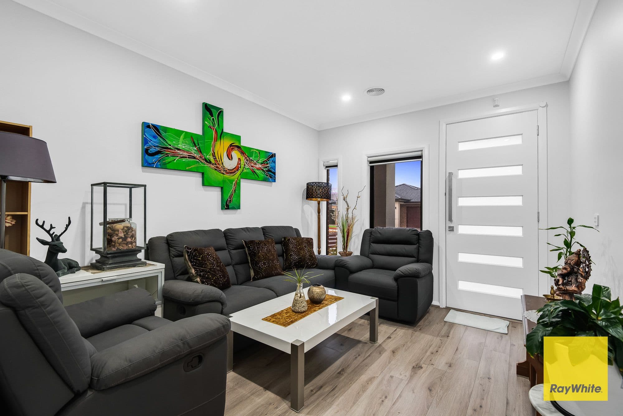 6 Melissa Street, Tarneit VIC 3029, Tarneit - Thumbnail 3