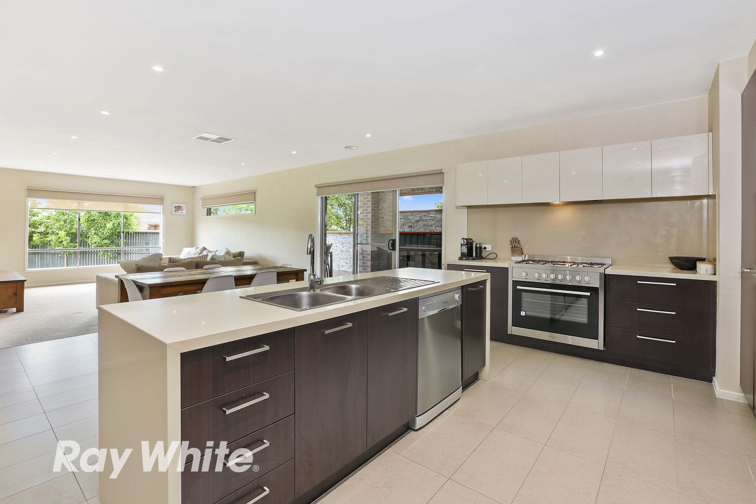 11-13 Wood Duck Court, Lara VIC 3212, Lara - Thumbnail 3